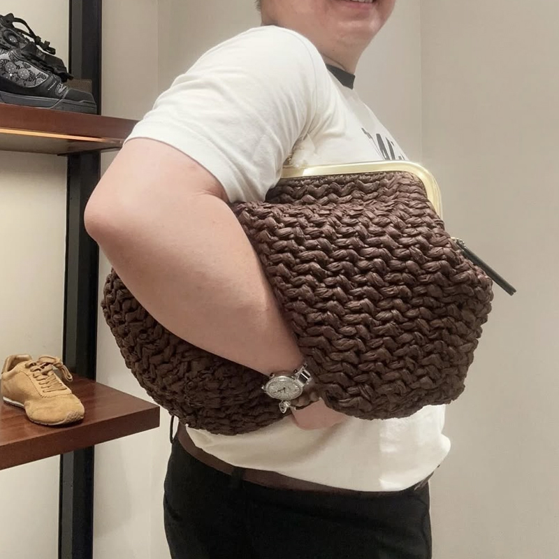 Hand-Woven Kisslock Frame Shou - огляд і ціна Luxury Bags Of 2026