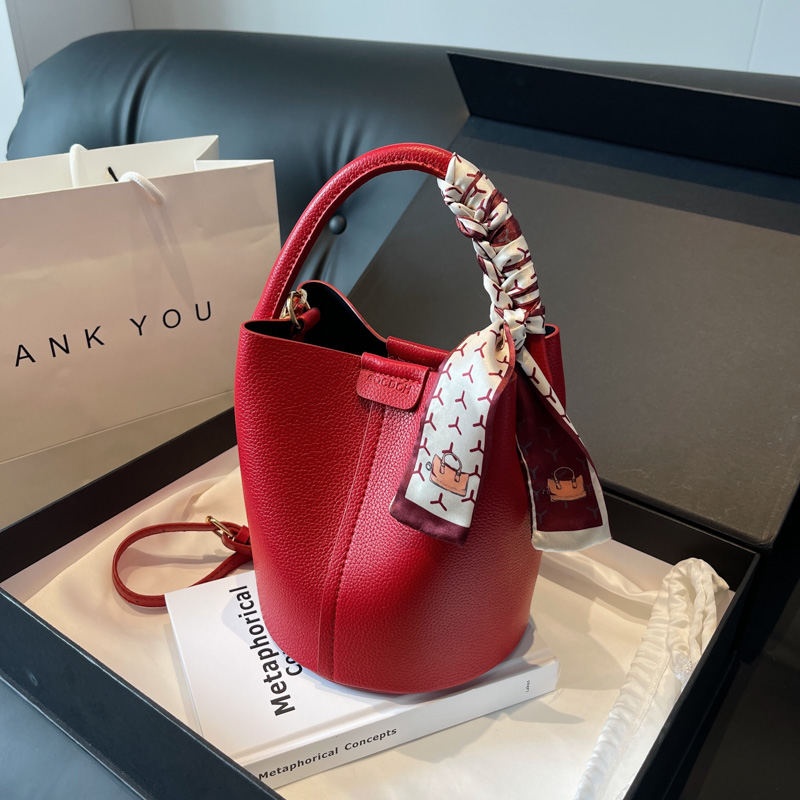 Red PU Bucket Shoulder and Cro - огляд і ціна Luxury Bags For Women Sale