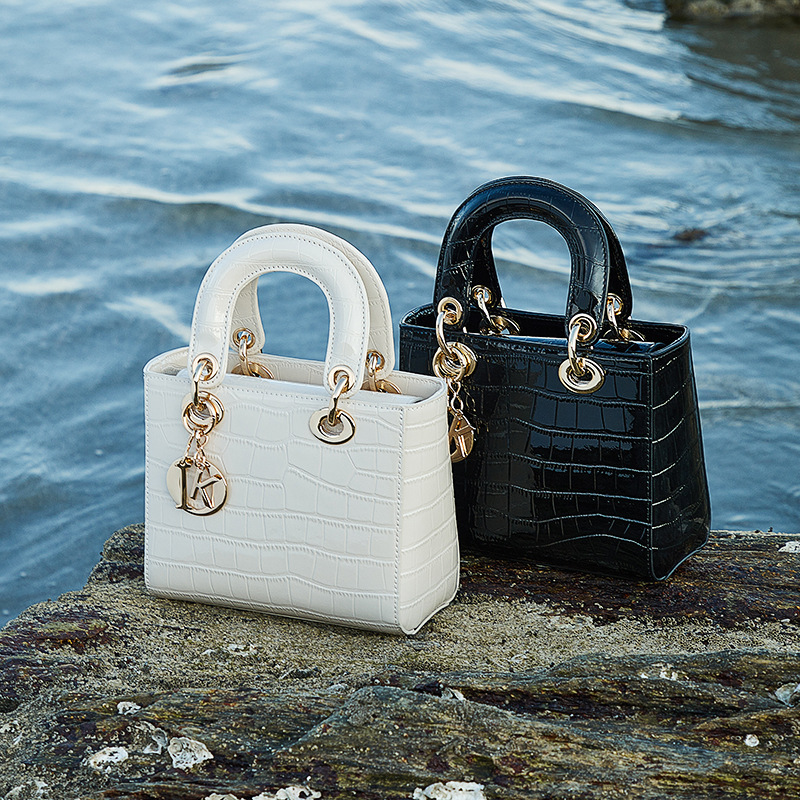 100% Genuine Leather Luxury Mi - огляд і ціна Luxury Bags Office