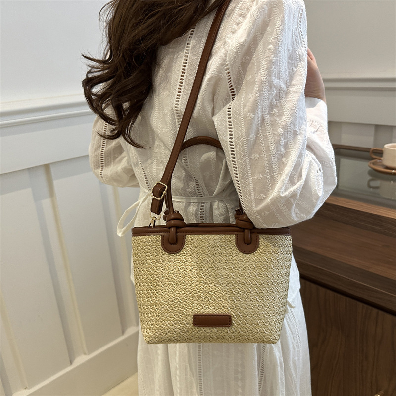 New Straw Woven Crossbody Bags - огляд і ціна Luxury Bags Without Logo