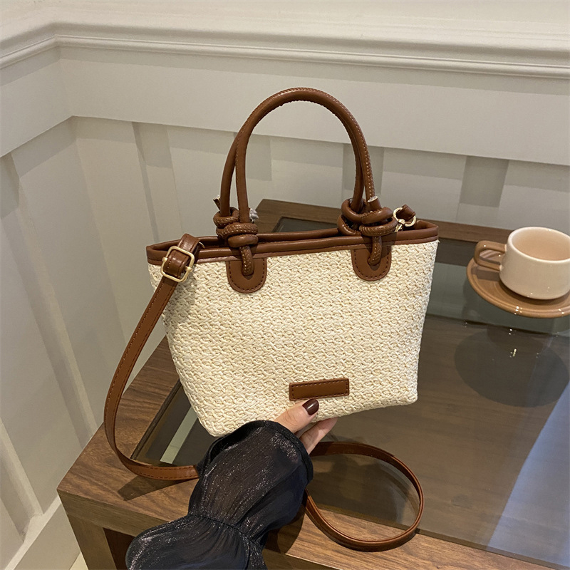 New Straw Woven Crossbody Bags - огляд і ціна Luxury Bags Without Logo