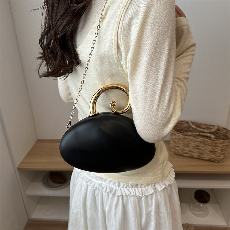 Luxury Curved Pebble Shape Min - огляд і ціна Luxury Bags Cute