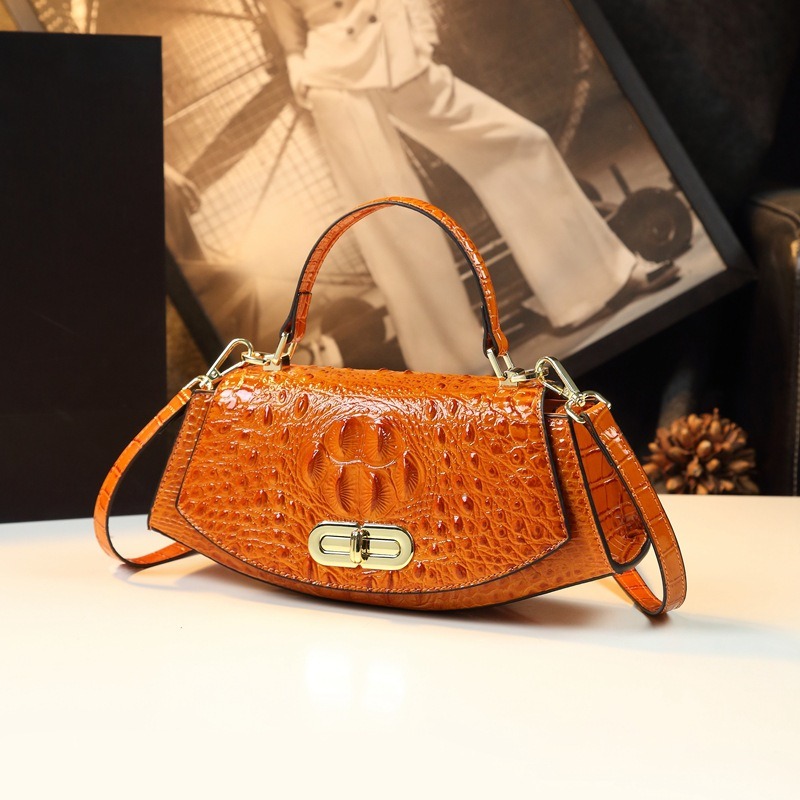 Women's saddle bag 2026, high- - огляд і ціна Luxury Bags Without Logo