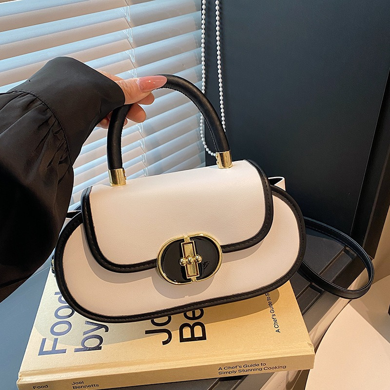 Women's Elegant Small Square C - огляд і ціна Luxury Bags Without Logo