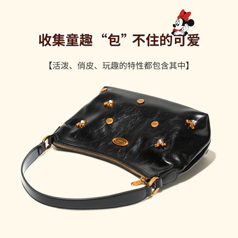 Disney Mickey Purses and Handb - огляд і ціна Luxury Bags Cute