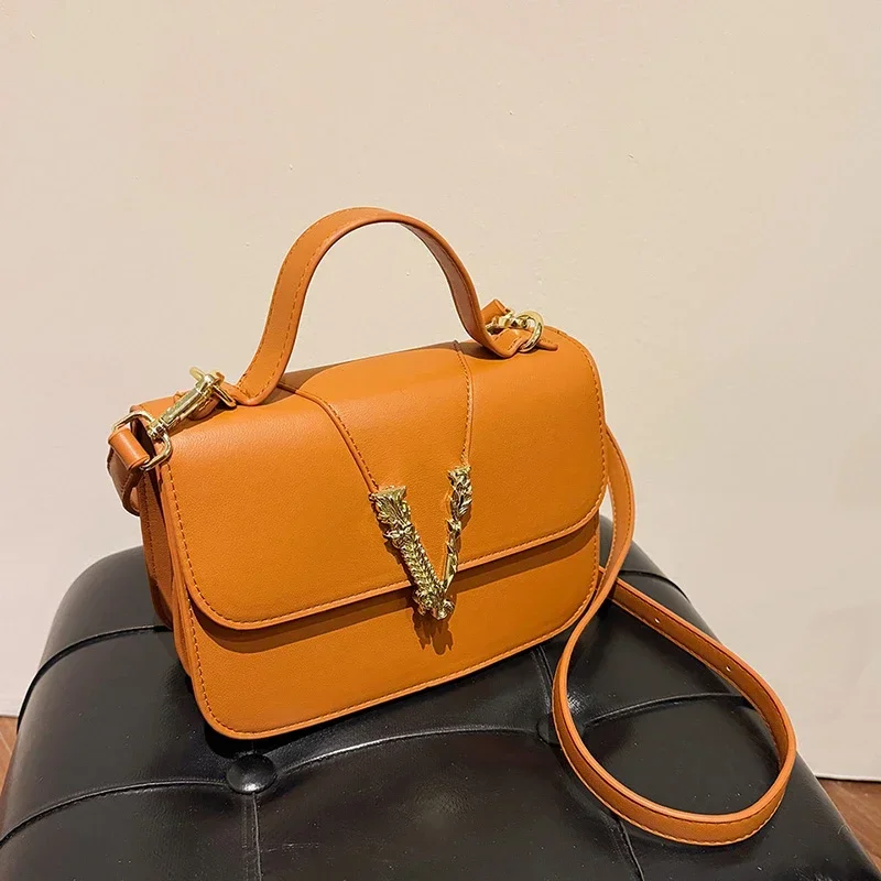Popular Women's Shoulder Bag M - огляд і ціна Luxury Bags Sale