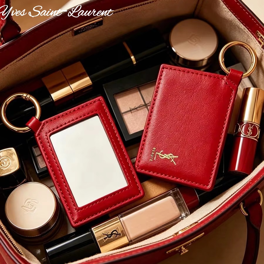 YSL  Red Leather Square Mini P - огляд і ціна Luxury Bags Mini
